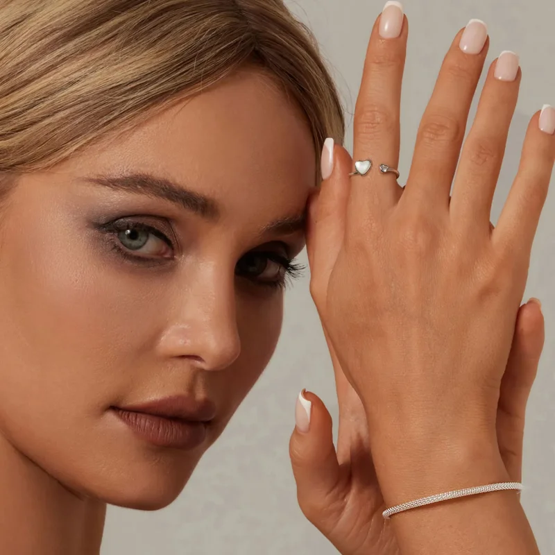 (bilde for) PANDORA-stil hjertebankende hvitt skall åpen ring - BSR520-E - Vis 4