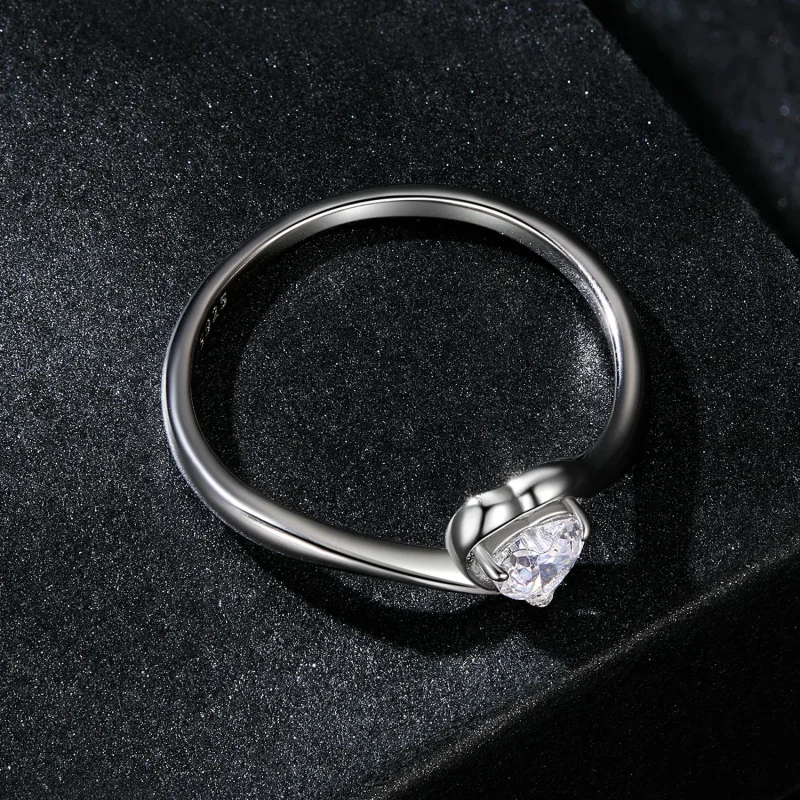 (bilde for) PANDORA Style Exquisite Love Moissanite Ring (ett sertifikat) - MSR047 - Vis 4