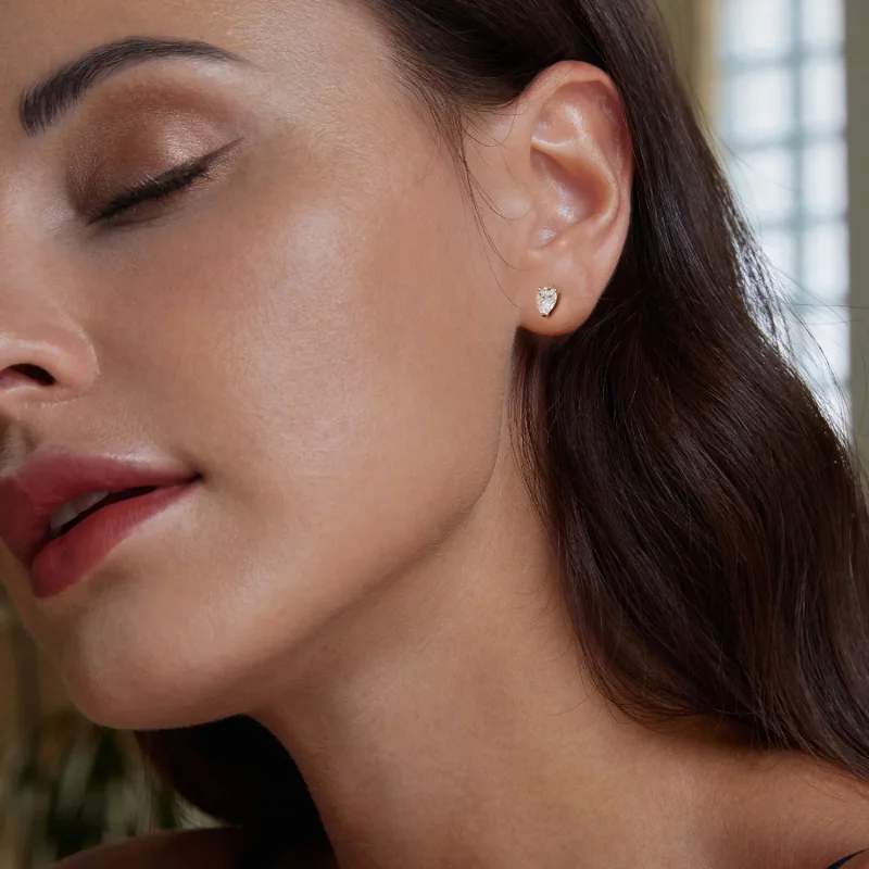 (bilde for) PANDORA Style Vanndråpe Moissanite øredobber (to sertifikater) - MSE049 - Vis 7