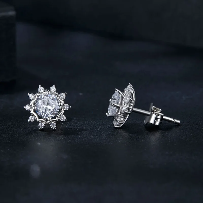 (bilde for) PANDORA Style Brilliant Beauty 0,5 karat Moissanite øredobber (to sertifikater) - Vis 4