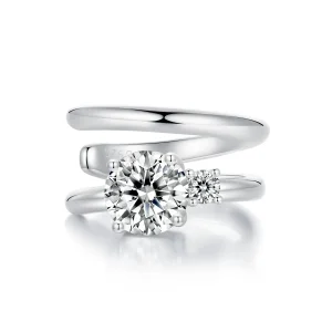 (bilde for) PANDORA Style Dobbel Moissanite-øremansjett (med ett sertifikat) - MSE058