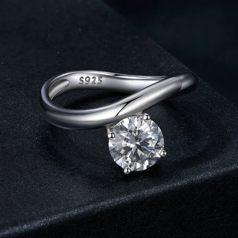 (bilde for) PANDORA Style Enkel 1 karat Moissanite ring (med ett sertifikat) - MSR050 - Vis 3