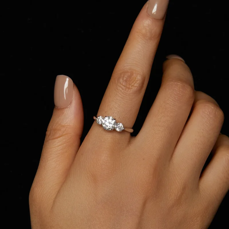 (bilde for) PANDORA Style Romantic 1kt Moissanite ring (med ett sertifikat) - MSR051-E - Vis 4