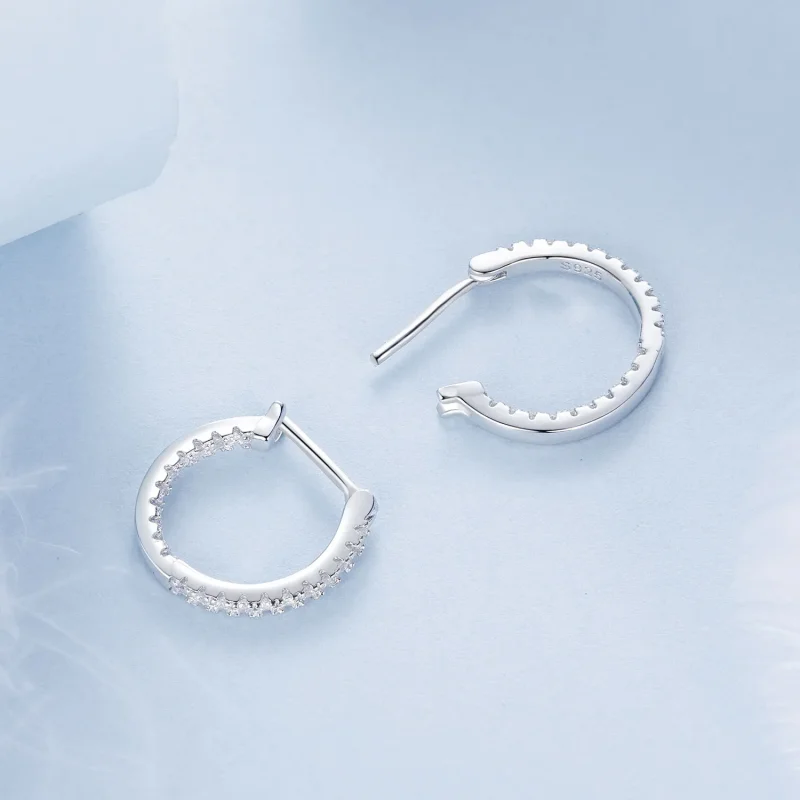 (bilde for) PANDORA Style skinnende øredobber - BSE1023 - Vis 4