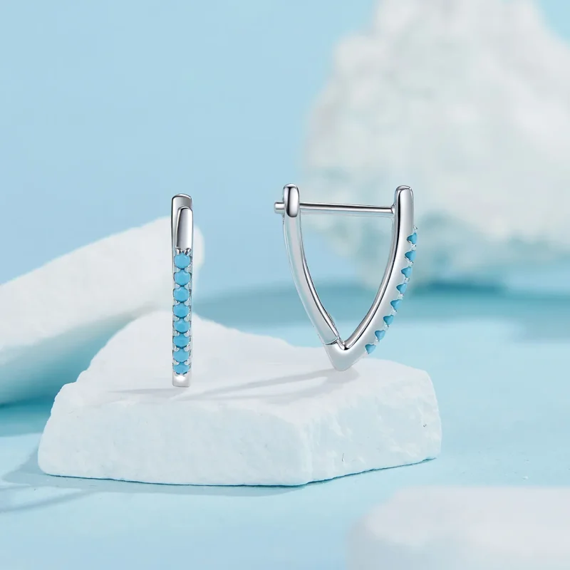 (bilde for) PANDORA Style V-formede turkise øredobber - BSE1020 - Vis 2
