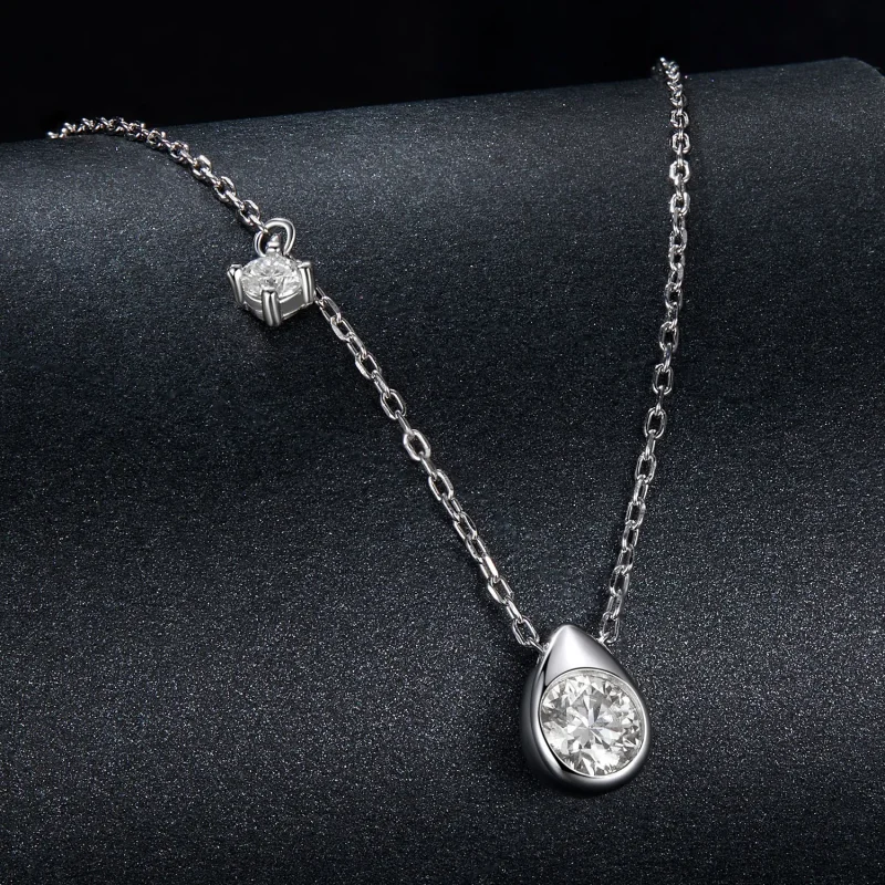 (bilde for) PANDORA Style 0,5 karat Moissanite dråpekjede (med ett sertifikat) - MSN037 - Vis 2