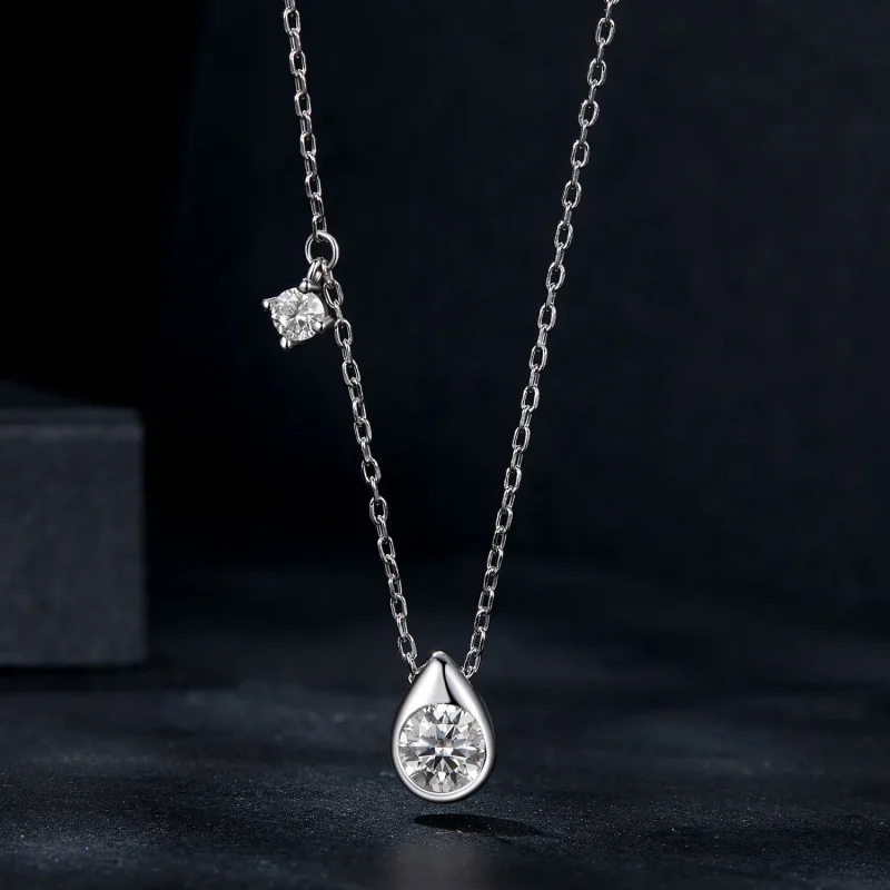 (bilde for) PANDORA Style 0,5 karat Moissanite dråpekjede (med ett sertifikat) - MSN037 - Vis 3