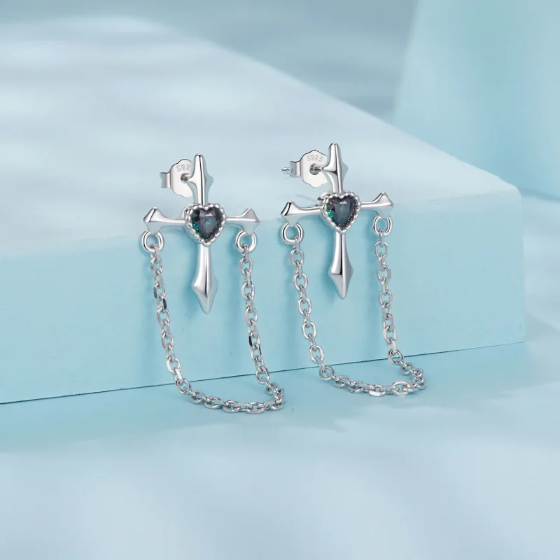 (bilde for) PANDORA Style Chain korsøredobber - SCE1808 - Vis 2