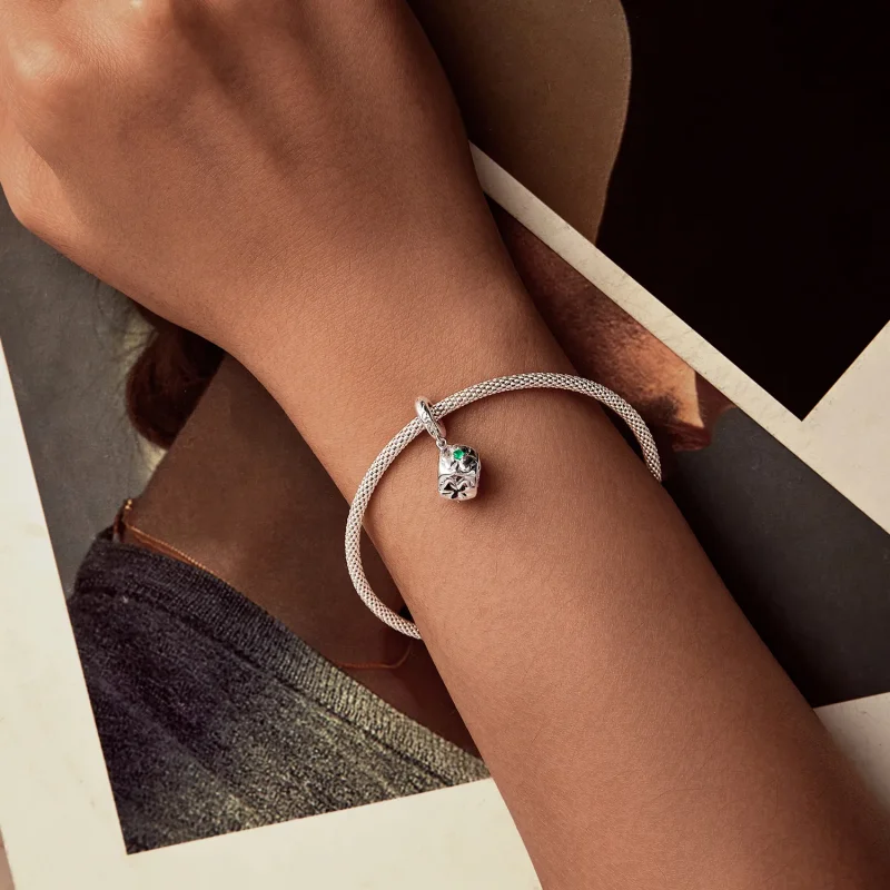 (bilde for) PANDORA Style firkløver terninganheng - SCC2839 - Vis 6