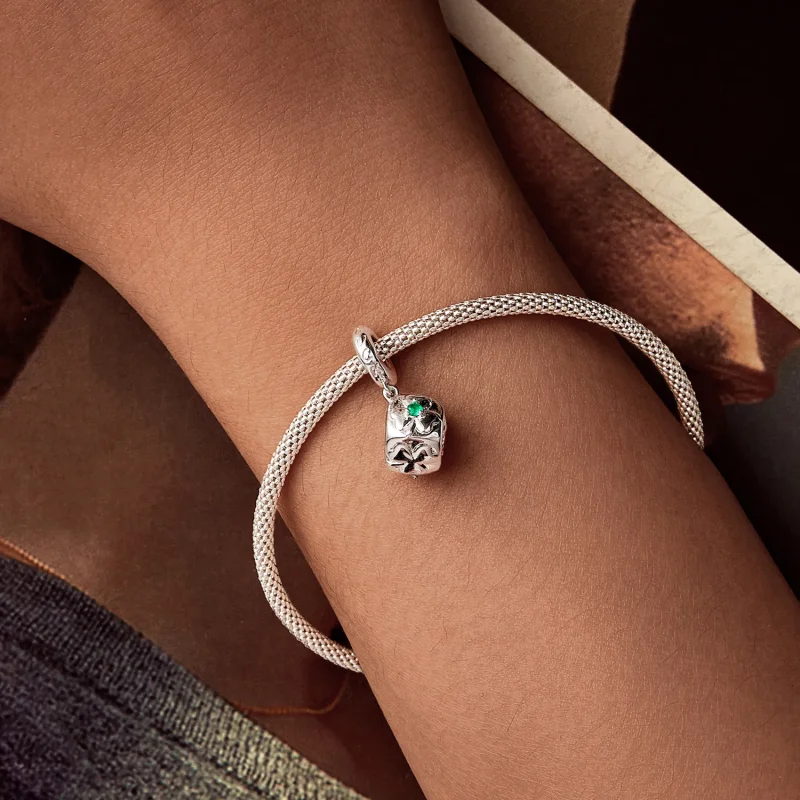 (bilde for) PANDORA Style firkløver terninganheng - SCC2839 - Vis 7