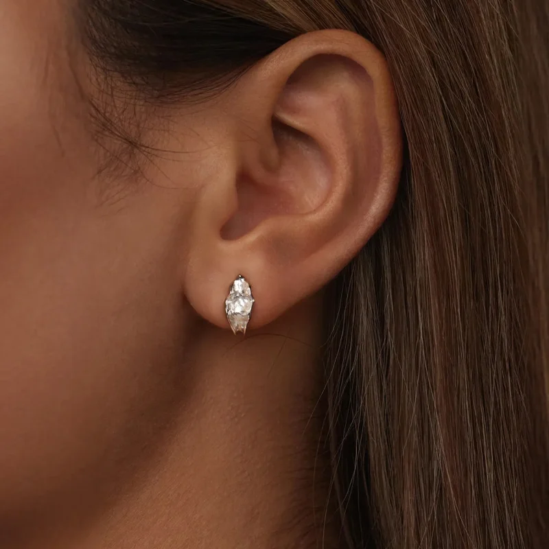 (bilde for) PANDORA Style Glitrende sølvøredobber - BSE1062 - Vis 6
