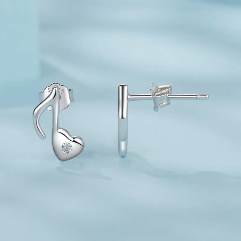 (bilde for) PANDORA Style Hjerte øredobber med musikknoter - SCE1805 - Vis 4