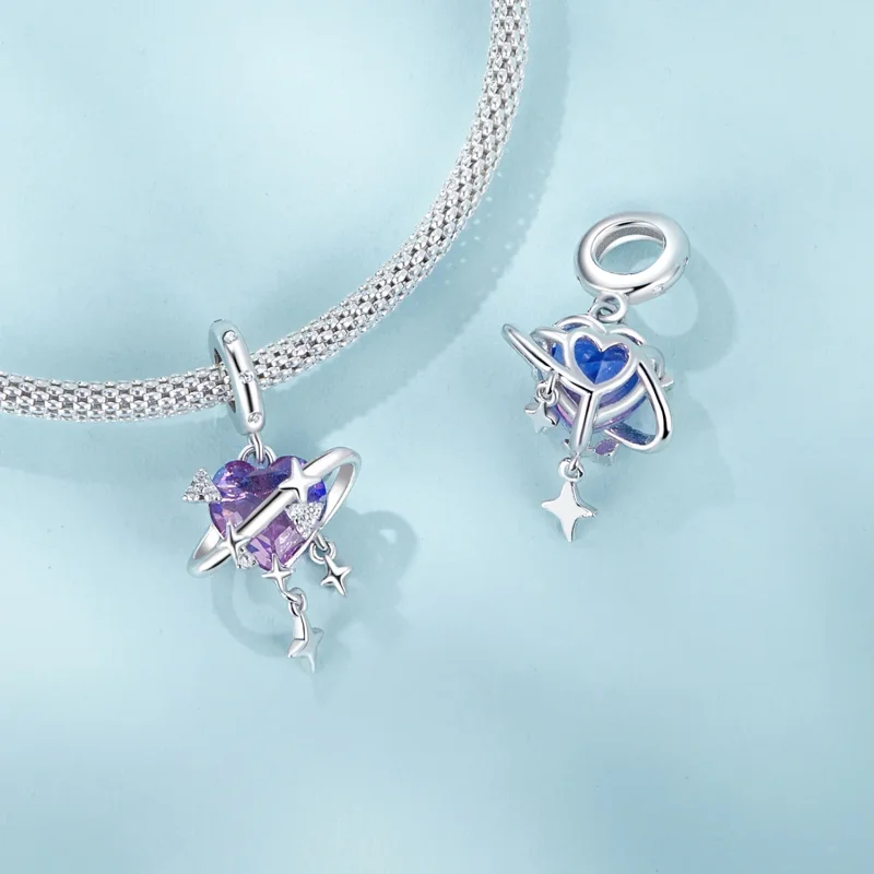 (bilde for) PANDORA Style Lilla og rosa anheng med gradient stjernehimmel - SCC2825 - Vis 4