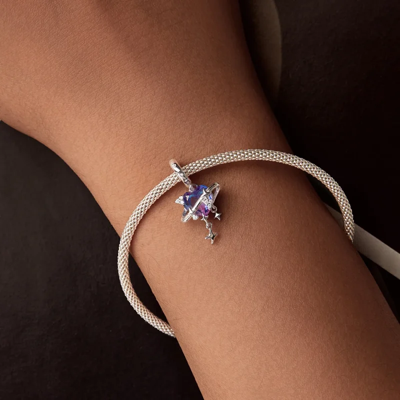(bilde for) PANDORA Style Lilla og rosa anheng med gradient stjernehimmel - SCC2825 - Vis 6