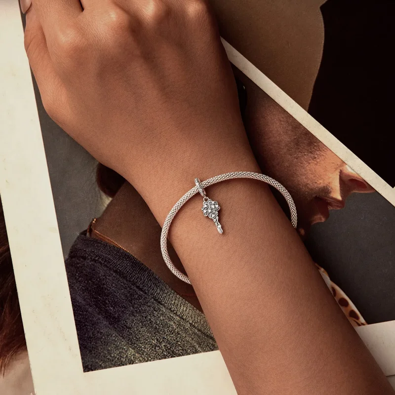 (bilde for) PANDORA Style Lucky Key Pendant - SCC2850 - Vis 5