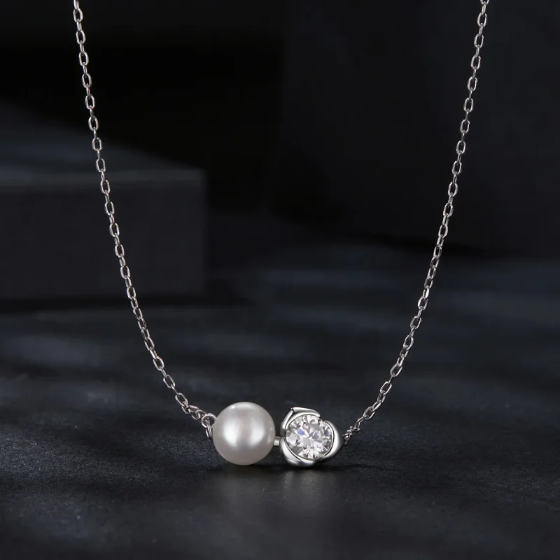 (bilde for) PANDORA Style Moissanite Rose Halskjede (med ett sertifikat) - MSN040 - Vis 3