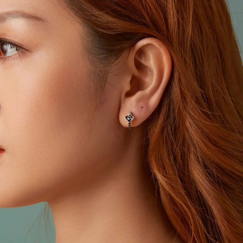 (bilde for) PANDORA Style Nattblomst øredobber - SCE1801 - Vis 10
