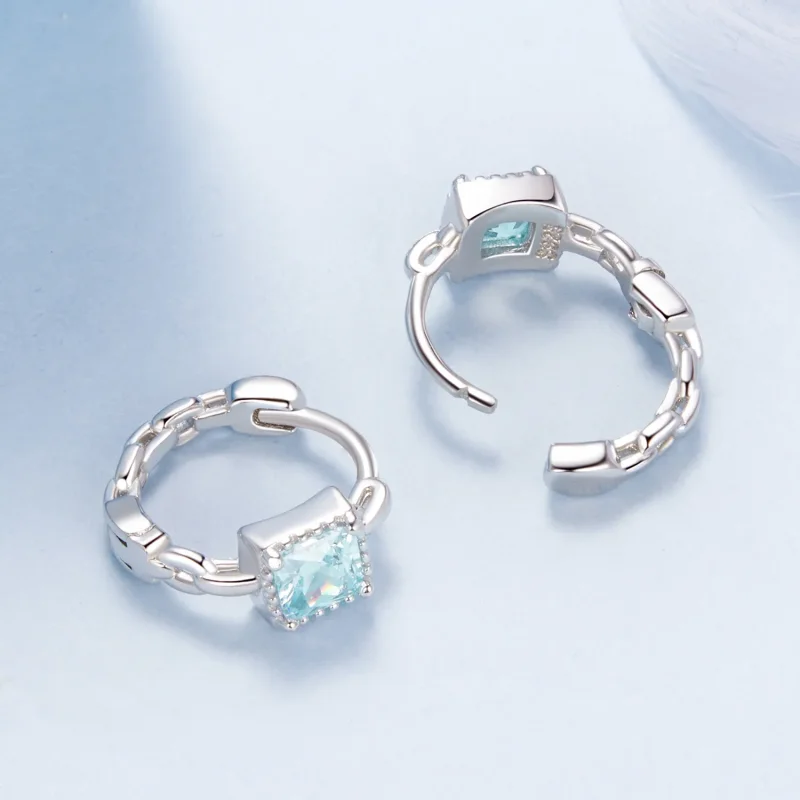 (bilde for) PANDORA Style Navy Princess Square øredobber - BSE1100 - Vis 3