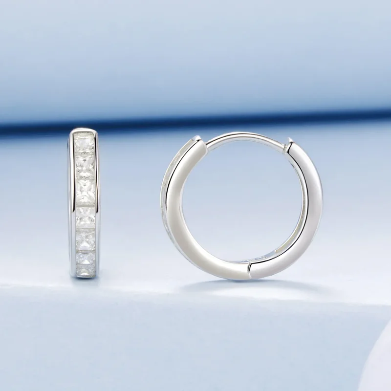 (bilde for) PANDORA Style Princess Square glitrende øredobber - BSE1102 - Vis 2