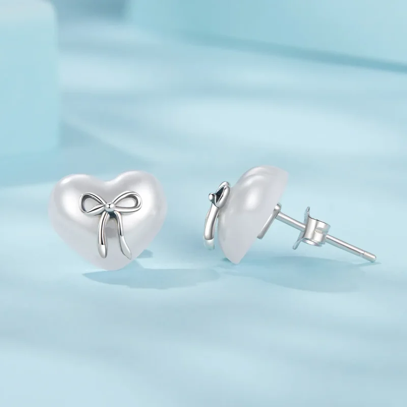 (bilde for) PANDORA Style Sløyfe Hjerte øredobber - SCE1810 - Vis 4