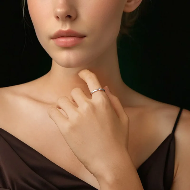 (bilde for) PANDORA Style Utsøkt glitrende ring (ett sertifikat) - MSR062 - Vis 6