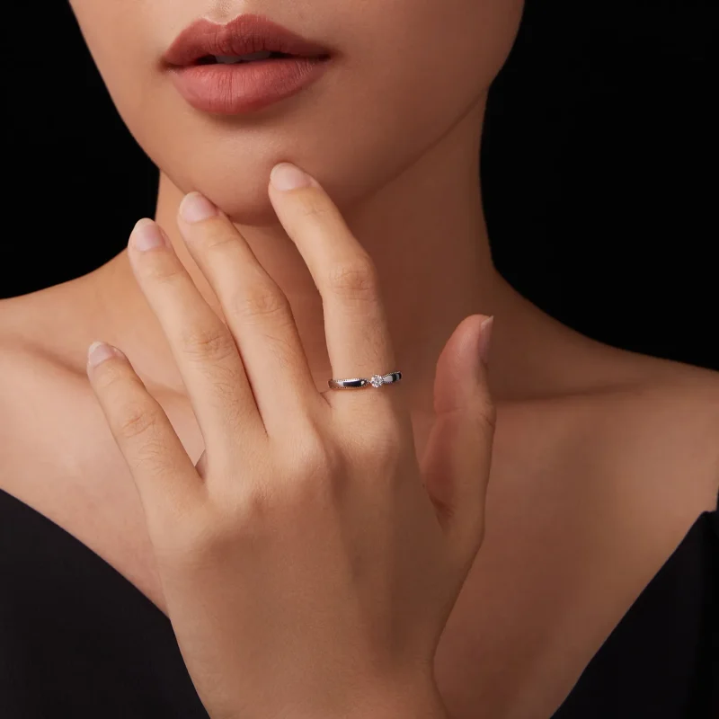 (bilde for) PANDORA Style Utsøkt glitrende ring (ett sertifikat) - MSR062 - Vis 8