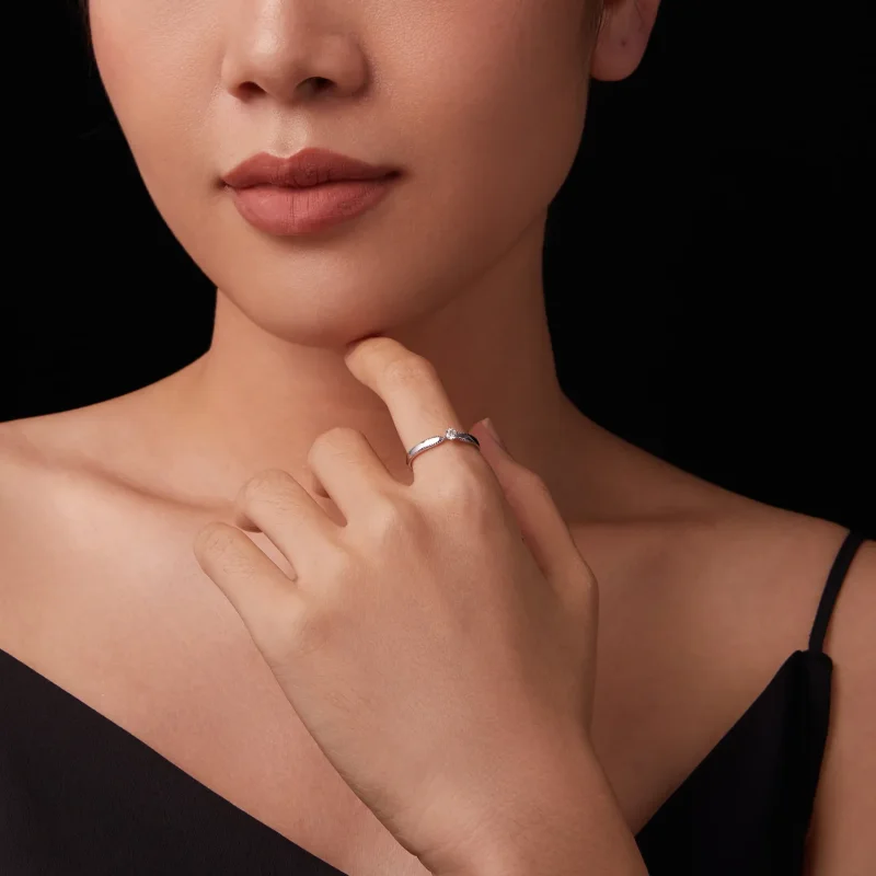 (bilde for) PANDORA Style Utsøkt glitrende ring (ett sertifikat) - MSR062 - Vis 9