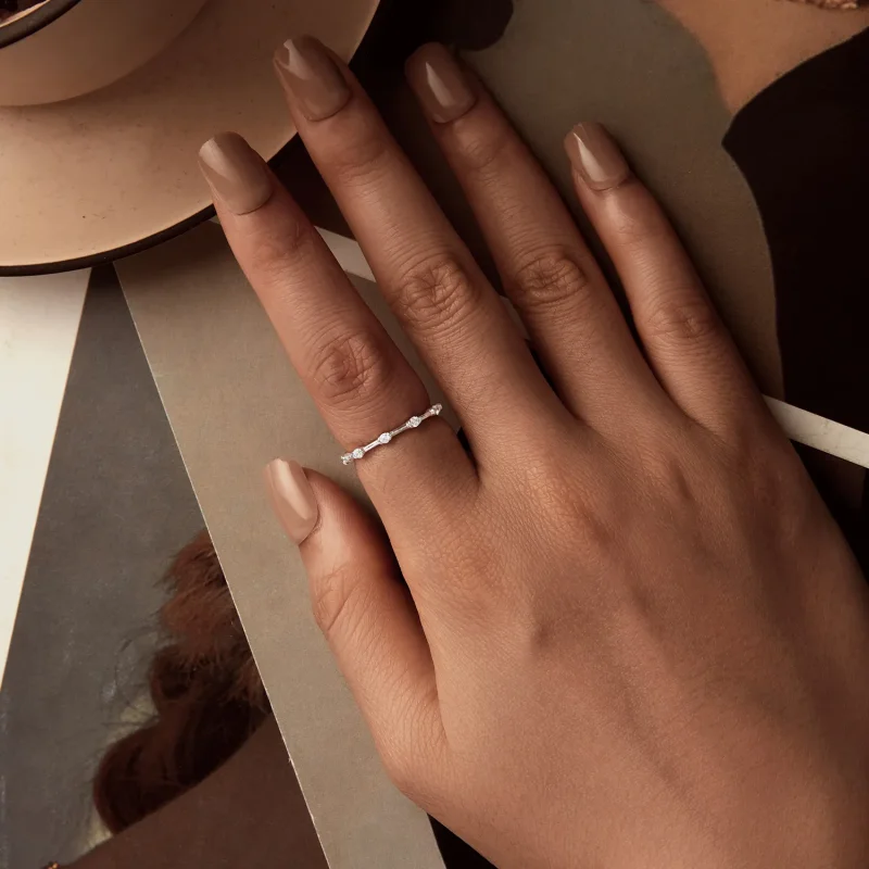 (bilde for) PANDORA Style Utsøkt liten enkeltring - BSR576 - Vis 4