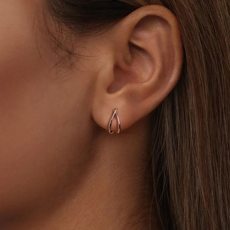 (bilde for) PANDORA Style Utsøkt ørespenne i sølv - BSE1053 - Vis 6