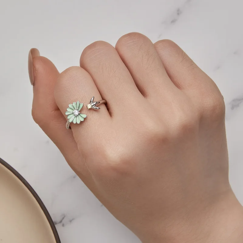 (bilde for) Pandora Style Daisy Bee Open Ring - SCR929 - Vis 5