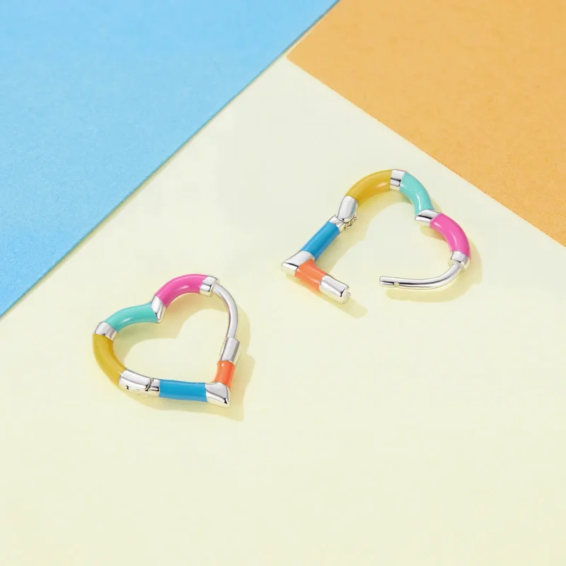 (bilde for) Pandora Style Rainbow Heart Hoops øredobber - SCE1607 - Vis 4