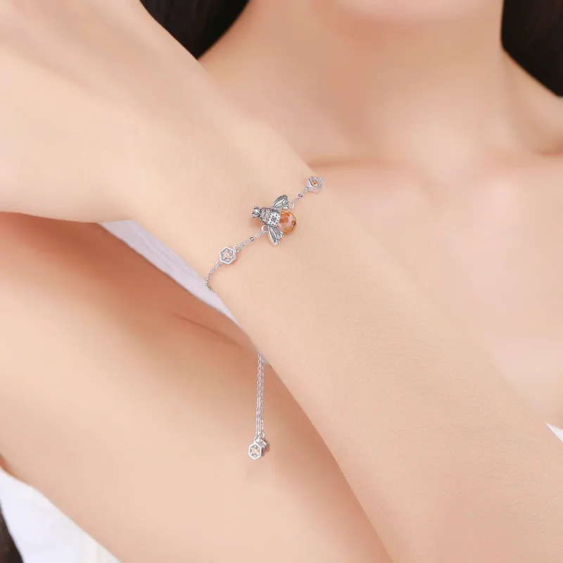 (bilde for) Pandora Style Silver Dancing Bee Slider Armbånd - SCB043 - Vis 2
