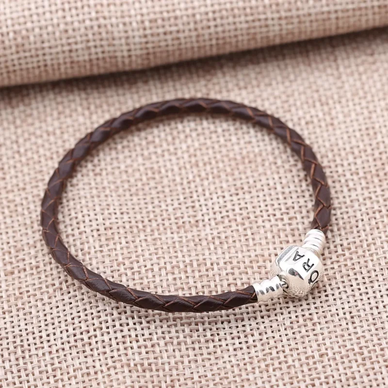 (bilde for) PANDORA Brun enkelt lærarmbånd - 590705CRD-M - Vis 2