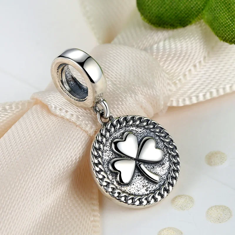 (bilde for) Pandora Style Silver Clover Dingle - SCC039 - Vis 3