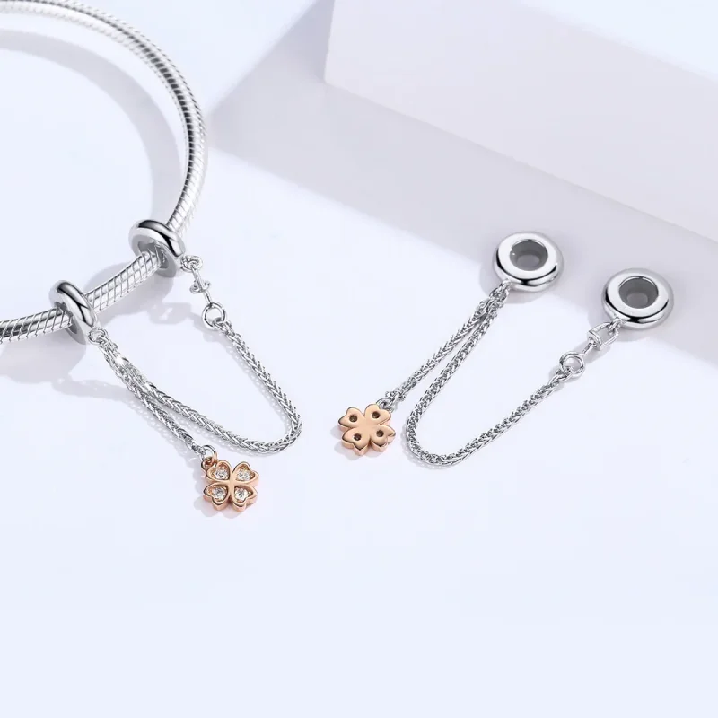 (bilde for) Pandora Style Silver & Rose Gold Clover Safety Chain - SCC1261 - Vis 4