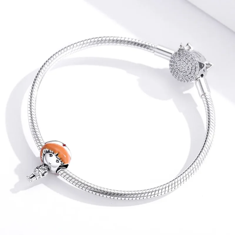 (bilde for) Pandora Style Sølv Engel I Hvit Nurse Rn Charm - SCC1548 - Vis 2