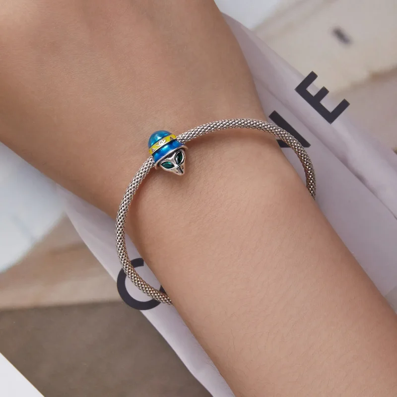 (bilde for) Pandora Style Weird Alien Charm - SCC2393 - Vis 6