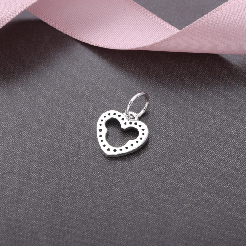 (bilde for) Disney, Mickey Silhouette Dangle Charm - PANDORA - Vis 3