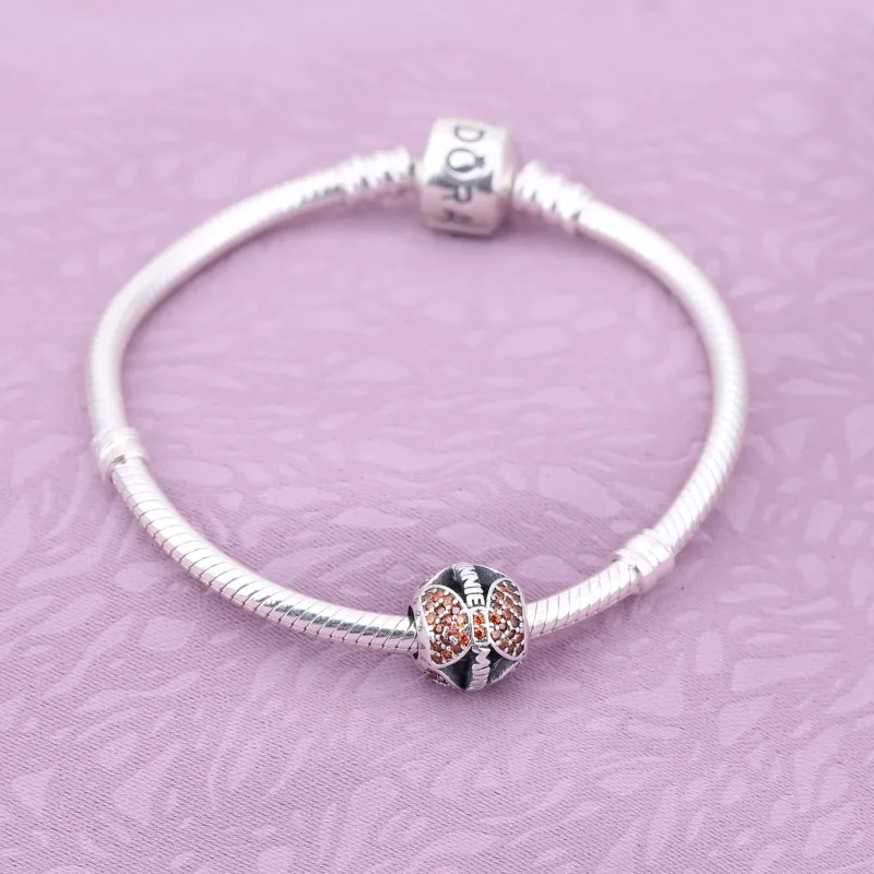 (bilde for) Disney Minnie Mouse "Minnie's Sparkling Bow" sjarm - PANDORA - Vis 2