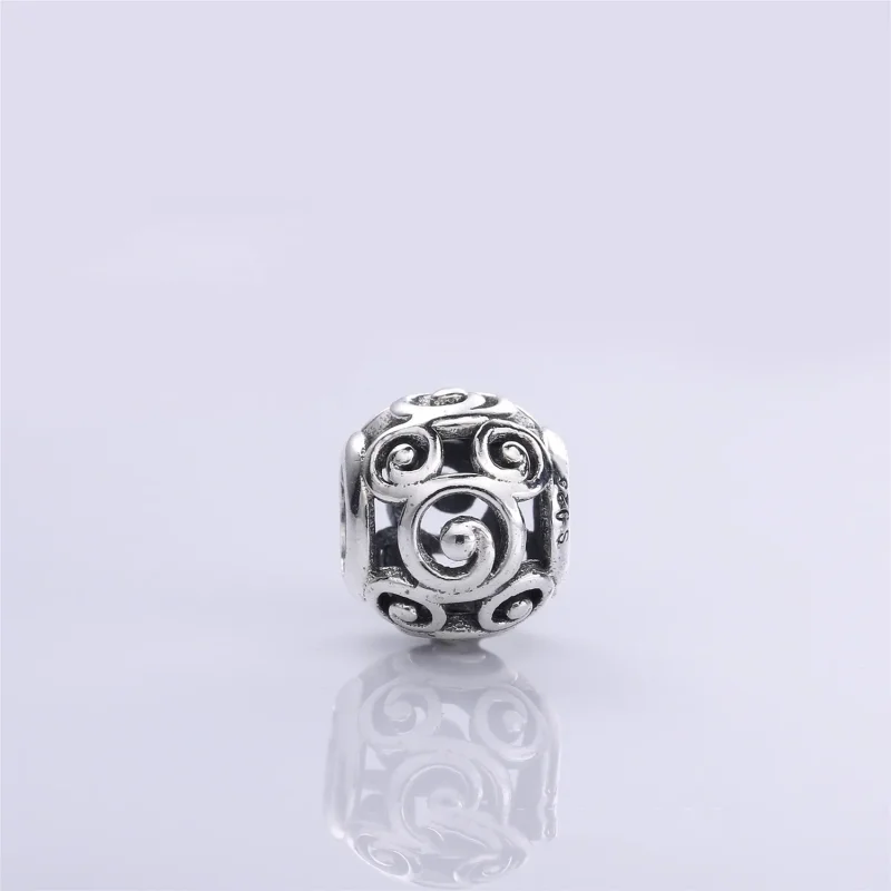 (bilde for) Mikke Mus "Mickey Swirls" sjarm fra PANDORA - 7501055880559P - Vis 2
