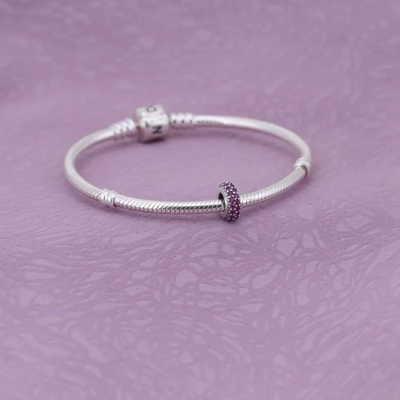 (bilde for) Pandora Abstrakt avstandsstykke i sølv med røde cubic zirconia - 791359CZR - Vis 2
