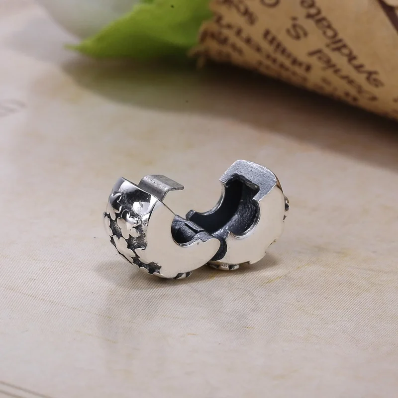 (bilde for) Pandora Blomsterbukett Klemmecharm - 790533 - Vis 3