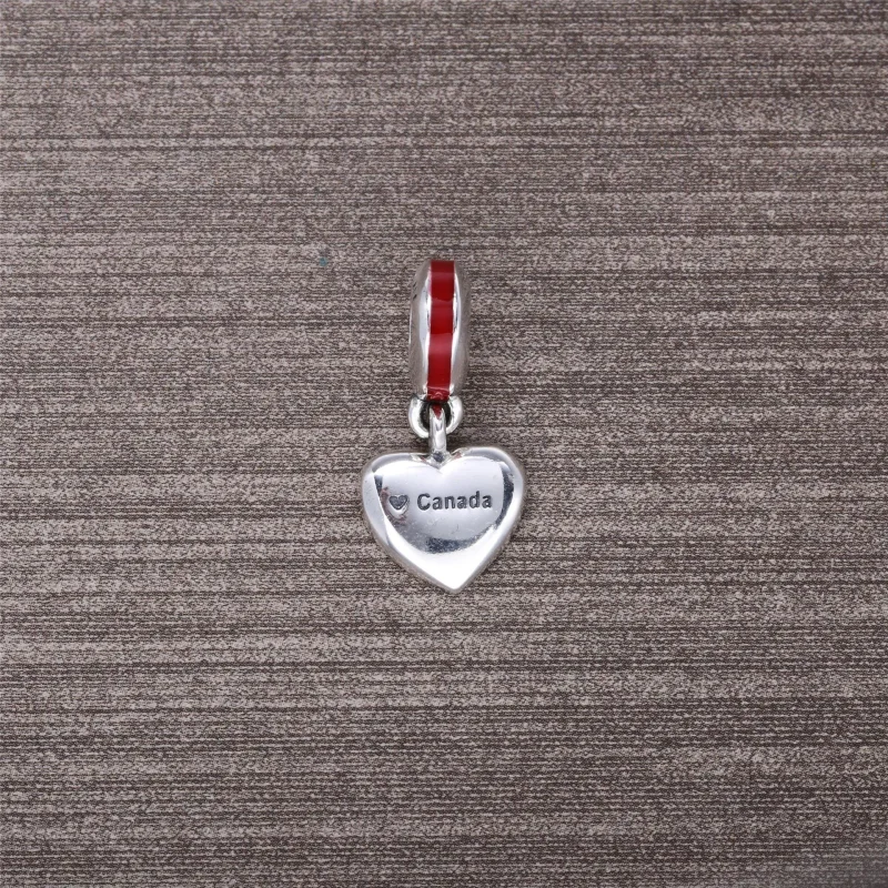 (bilde for) PANDORA Canada Heart Flag Dingle Charm, Rød hvit emalje - 791954ENMX - Vis 3