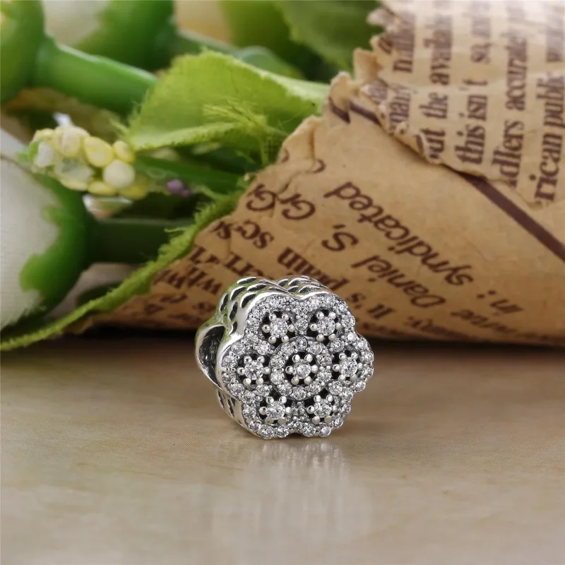 (bilde for) PANDORA Crystalized Floral Charm, Clear CZ - 791998CZ - Vis 2