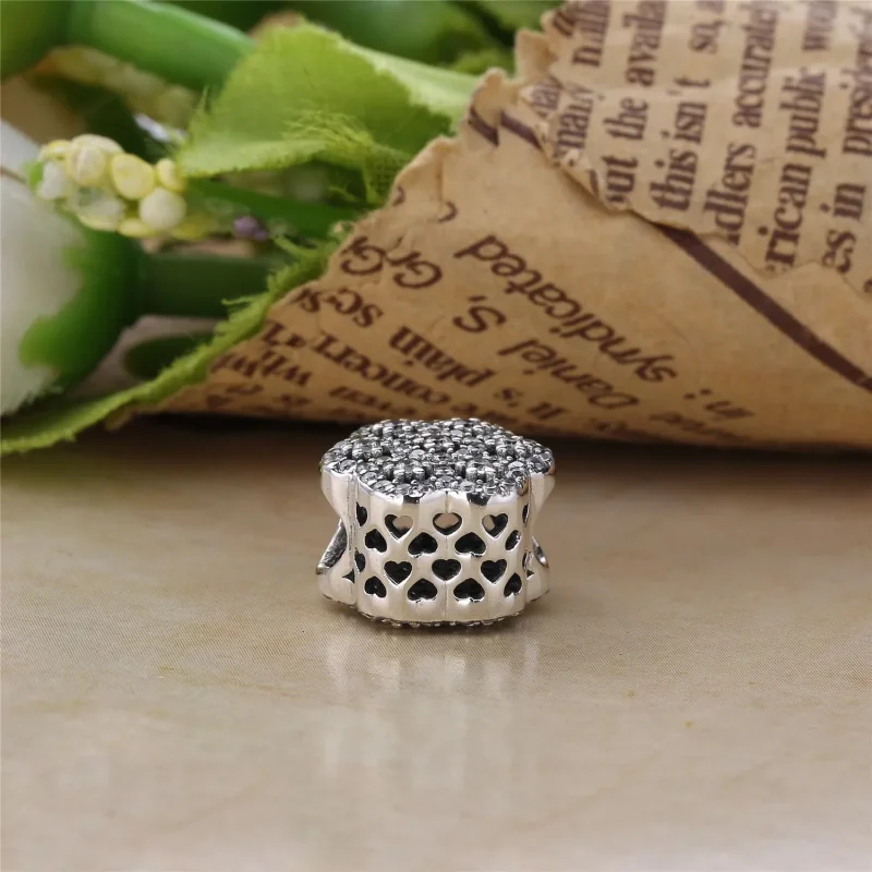 (bilde for) PANDORA Crystalized Floral Charm, Clear CZ - 791998CZ - Vis 4