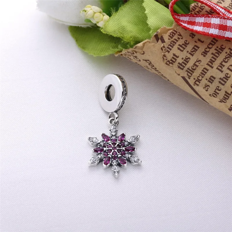 (bilde for) PANDORA Crystallized Snowflake Anheng Charm - 791761nblmx - Vis 3