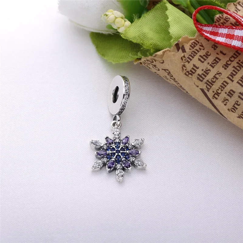 (bilde for) PANDORA Crystallized Snowflake Anheng Charm - 791761nblmx - Vis 4