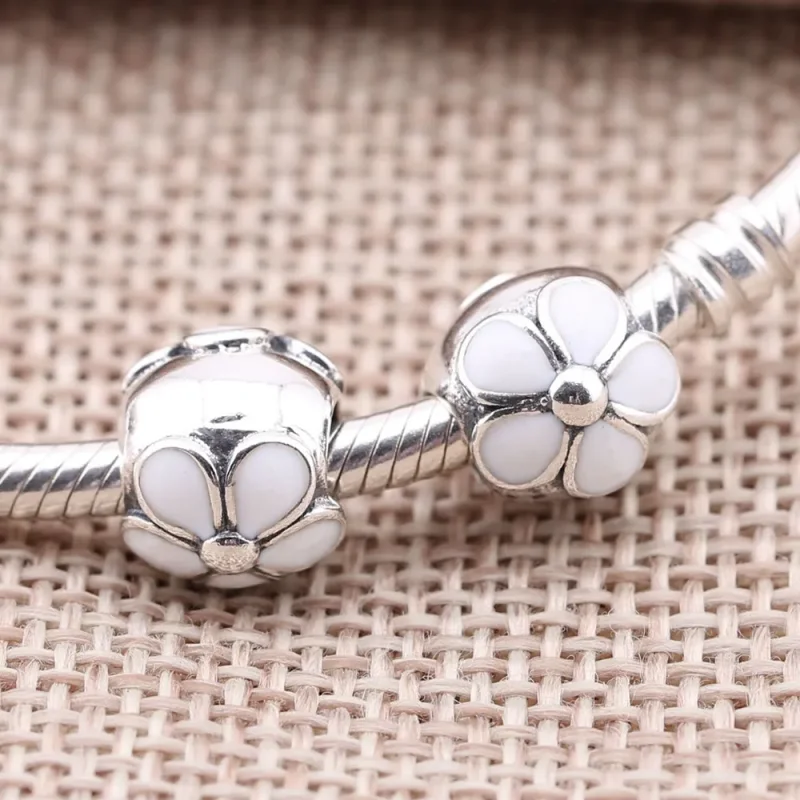 (bilde for) PANDORA Daisy Clip - 791259EN12 - Vis 2
