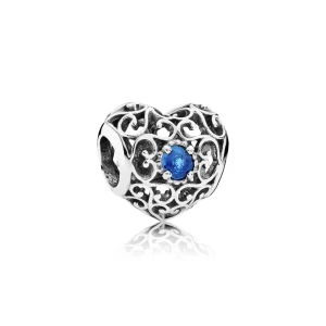 (bilde for) Pandora December Signature Heart Charm - 791784NLB