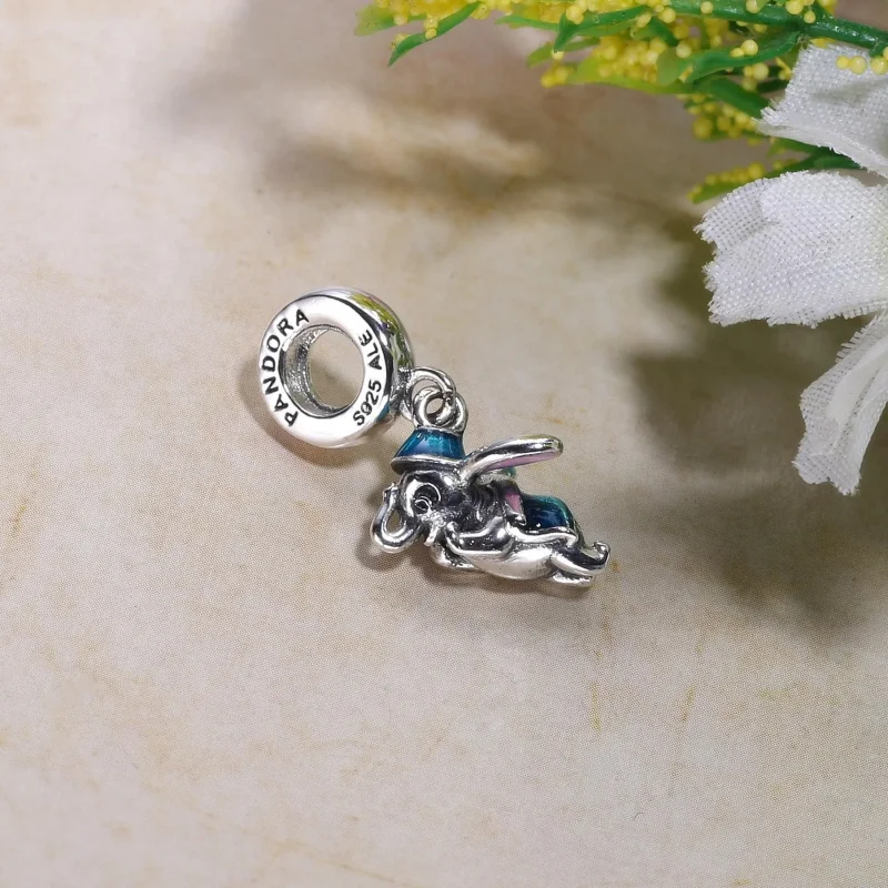 (bilde for) Pandora Disney Flying Dumbo sølv dingler med rosa og blå emalje - 792124ENMX - Vis 3